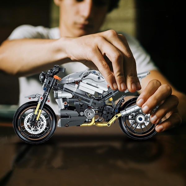 Motorcycle Building Blocks Toys, Motorbike Model Building Kit for Boys, 634 Pieces Construction Engineering Motorcycle Bricks, STEM Educational Toy, Gift for Adults and Kids