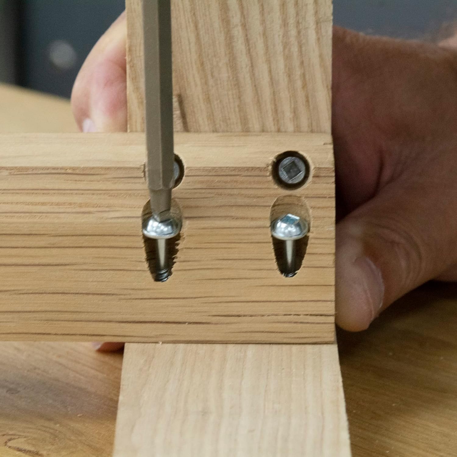 Trend Pocket Hole Jig Pro Kit with Pocket Hole Jig, Support Rods & End Stops, Face Clamp, HSS Drill Bit & Depth Collar, Square Drive Bits, 100 Screws & Storage Case, PH/JIG/AK , 12.7-38mm