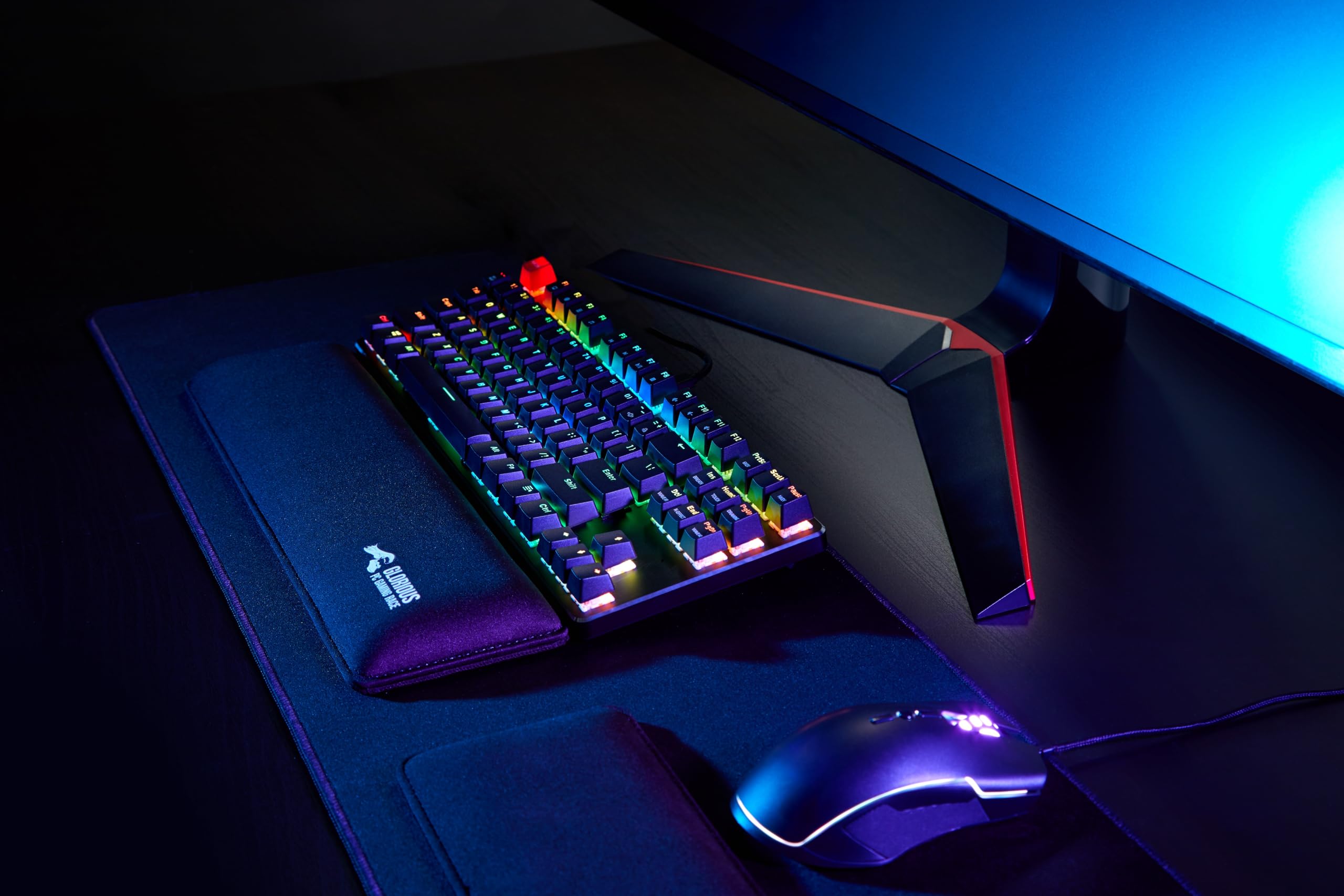 Glorious Gaming GMMK Compact 60%, Barebones (Frame Only) - Mechanical Gaming Keyboard, Per Key RGB, Hotswap & Customisable, International/ISO Layout - Black