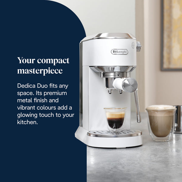De'Longhi Dedica Style, Traditional Pump Espresso Machine, Coffee and Cappuccino Maker, EC685M, Silver