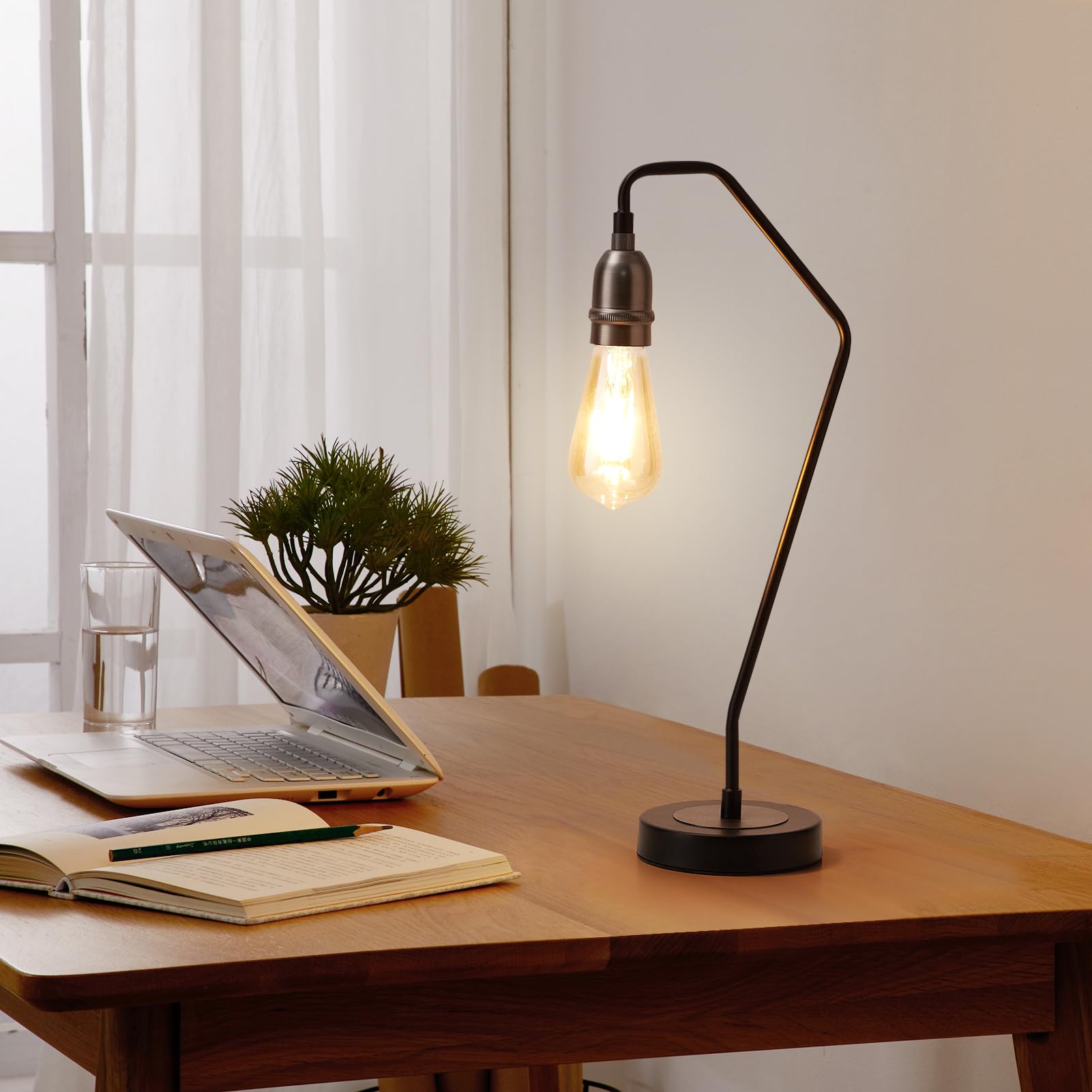 HARPER LIVING Retro Table Lamp, E27 Desk Lamp with 189cm Cable On/Off Switch, Black and Silver Finish, Plug-in Bedside Lamp for Living Room, Bedroom,