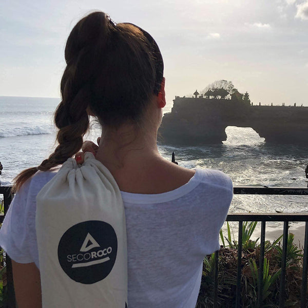 Yoga mat made of cork and rubber, 4mm thickness, environmentally friendly and non-slip materials, included durable yoga bag made of canvas