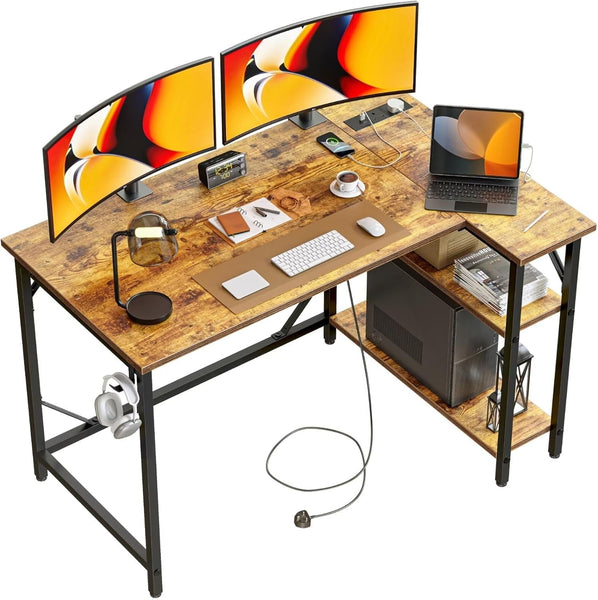 DOMSHOCT L Shaped Gaming Desk with Power Outlets, 140x70cm Corner Computer Desk with Large Reversible Shelves, Home Office Desk with Hooks for Writing