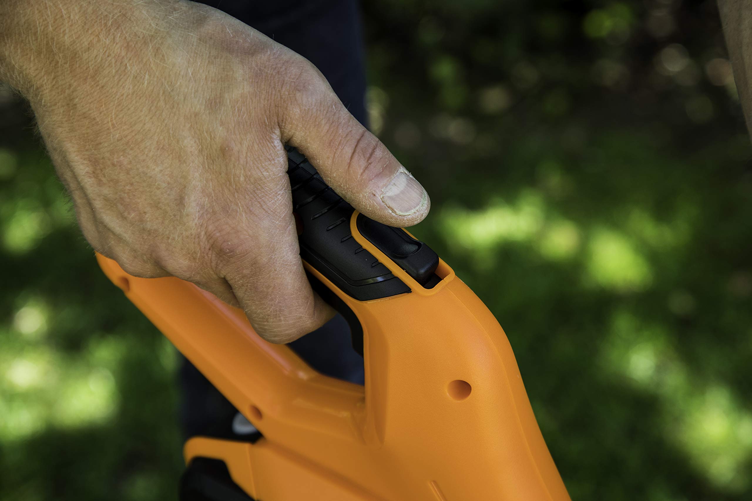 Yard Force LT C25W 20V Cordless Grass Trimmer with 25cm Cutting Width – Body ONLY