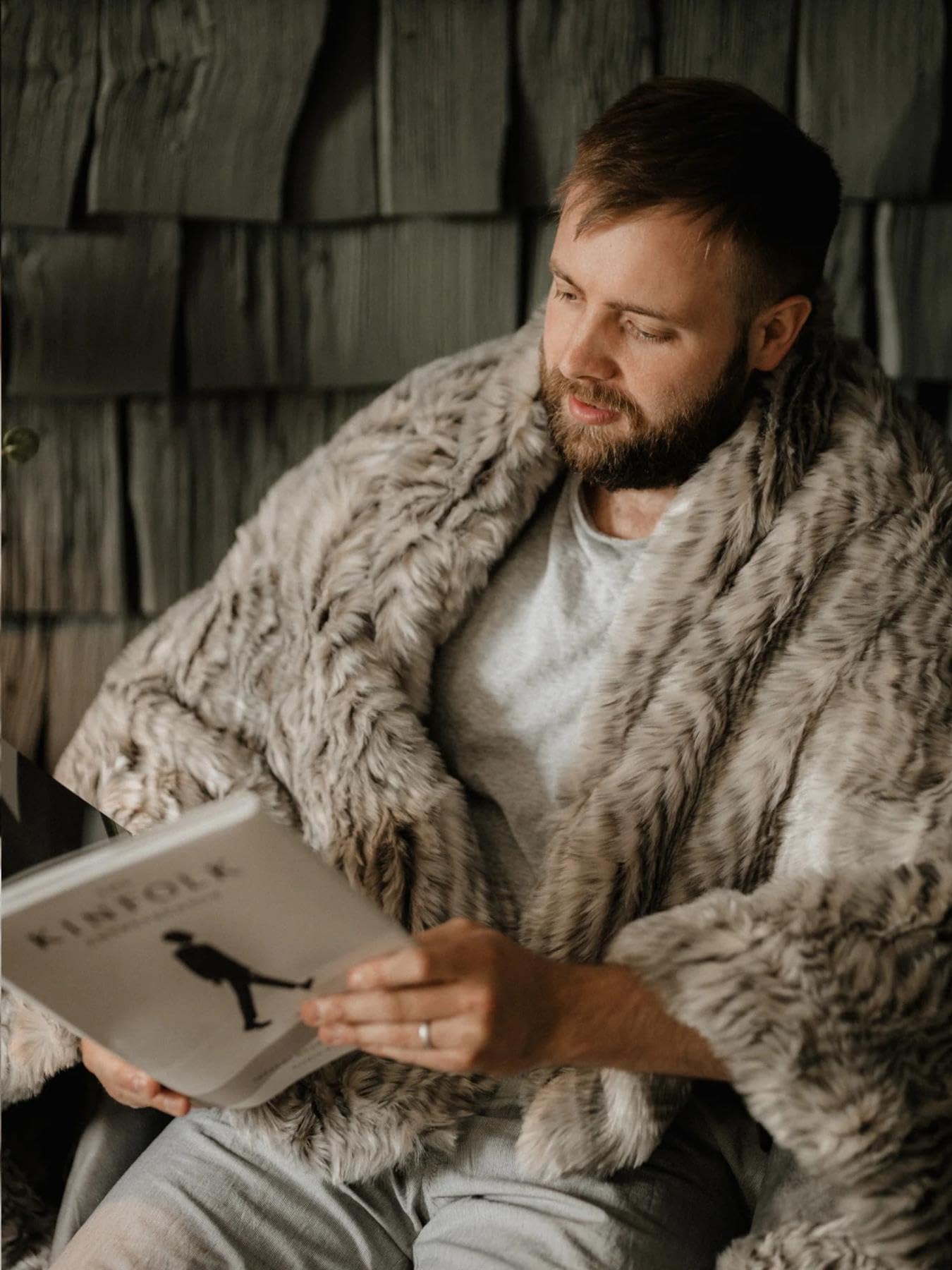 Dreamland Hygge Days Electric Blanket – Heated throw - Zebra, Luxury Faux Fur, 5-minute Fast heat up, 6 temperature settings, 1/3/9-hour auto timer, Electric throw, Machine Washable, 160x120cm