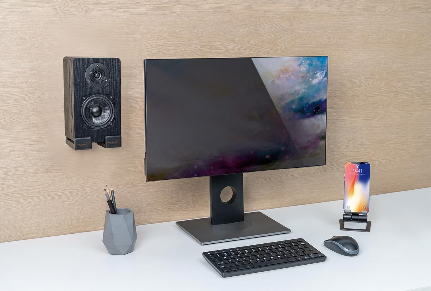 myWall Soundbar HZ30L, Universal Soundbar Mount with 8.9-15.5 cm Depth, Non-Slip Wall Speaker Boxes, max. 15 kg