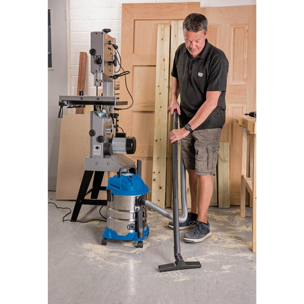 Draper 1250W 20 L Wet and Dry Vaccum Cleaner | 1.5m Flexible Hose and Acessories | 25 l/s Max Airflow | 15 kPa Vacuum Pressure | Home Car Carpet