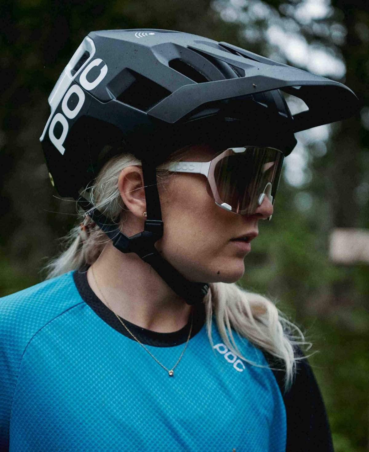 POC Kortal Race MIPS - Advanced trail, enduro and all-mountain bike helmet with a highly efficient ventilation design