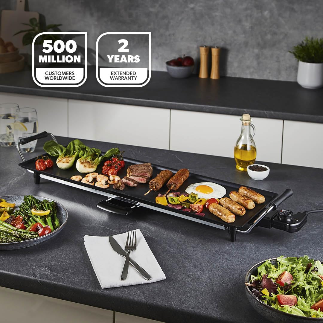 GEEPAS Teppanyaki Grill – Smokeless, Non-Stick, Adjustable Temperature - Easy-To-Clean, Removable Grease Tray, detachable cord – Indoor BBQ, Large Cooking Surface for Pancakes, Barbecue, Eggs and More