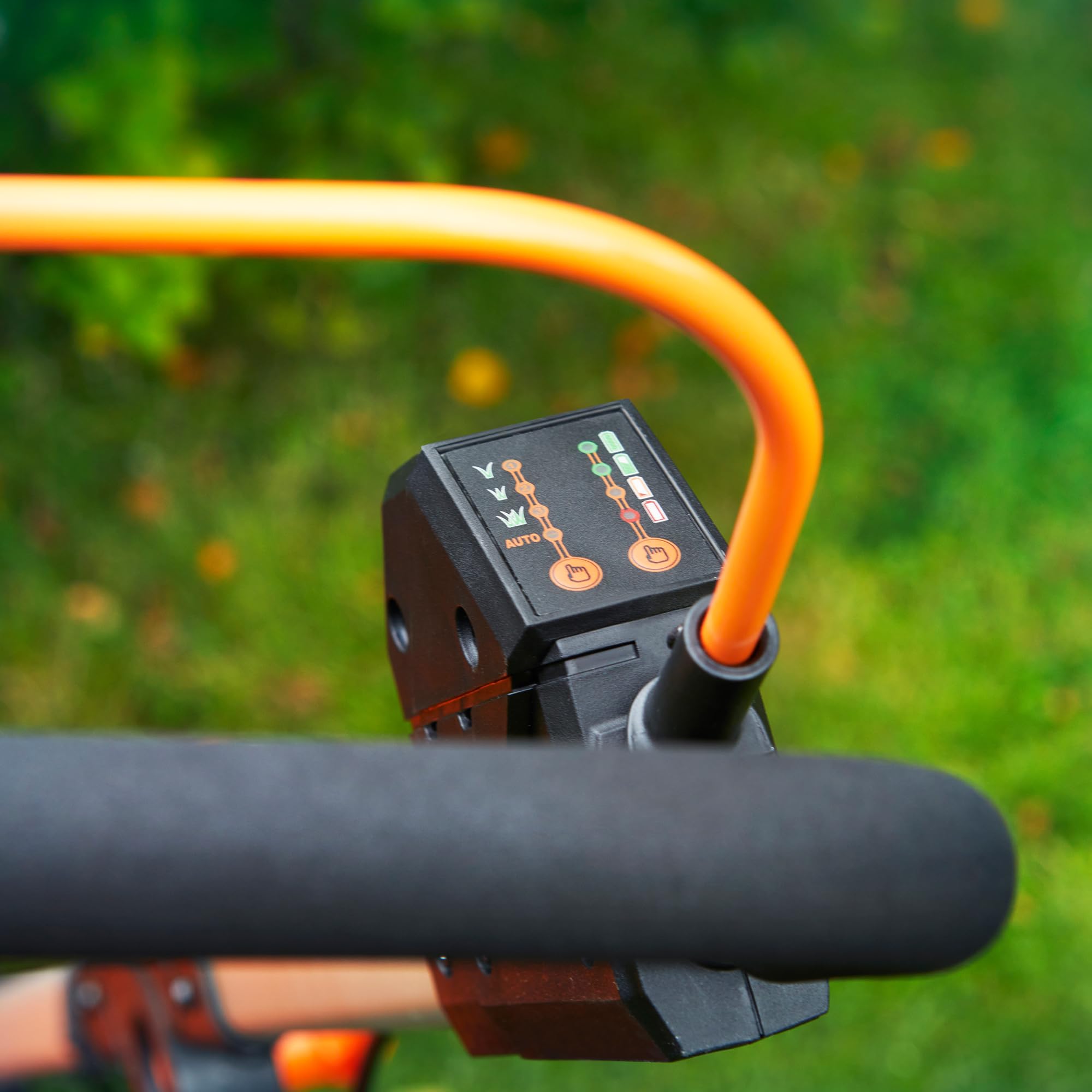 LawnMaster 48V 46cm Cordless Lawnmower with a Set of 2 MX 24V 4.0Ah Batteries, 2x Fast Chargers, Rear Roller, Grass Side Eject and Mulching Function. Battery Lawnmower for Larger Lawns.