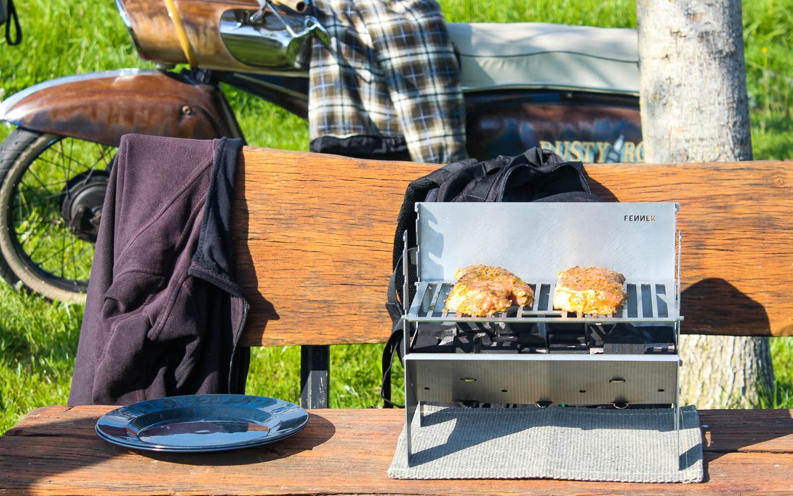 FENNEK Light | Mobile and Stick Together Charcoal Barbecue Grill | Made of Stainless Steel | Suitable for Camping, Trekking, Van Life, Garden and