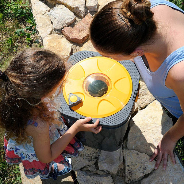 HOZELOCK - Liquid Fertaliser Biomix : Natural Gardening, Homemade Nutrient Rich Liquid Plant Feed, Ultimate Solution to Care for Plants, Easy-to-use