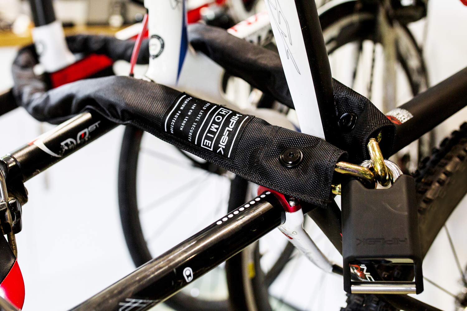 Hiplok Home Gold Bike/Bicycle Chain with Lock. 1.5m Length, 12mm Shackle, 10mm Thick. Sold Secure Gold, Anti-Scratch, 3 x Keys, 10 Yr Warranty