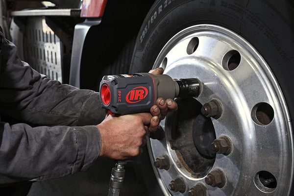 Ingersoll-Rand W7172-K22B-EU Impact Wrench, 3/4 Inch 20V Cordless Impact Wrench, 2X BL2022 Li-Ion Batteries 5.0 Ah + Charger Kit (UK Plug) in Case