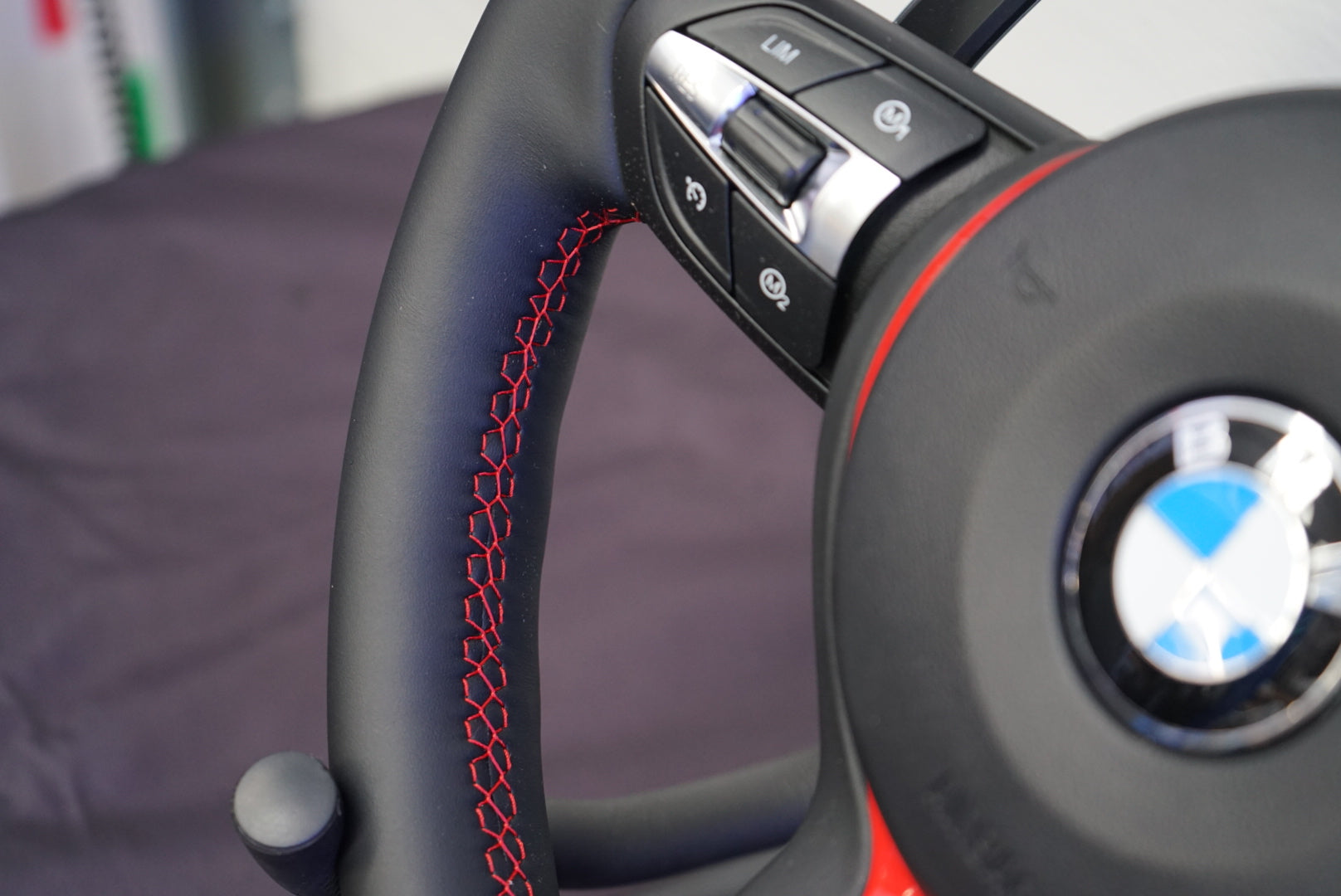 BMW 1, 2, 3, 4, 5 Series Custom Steering Wheel (IN STOCK - SWBMWF9)