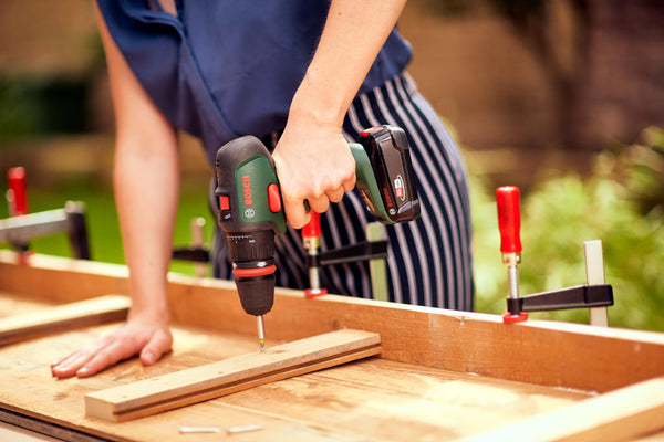 Bosch 70-Pieces X-Line Titanium Drill and Screwdriver Bit Set (for Wood, Masonry and Metal, Accessories Drills)