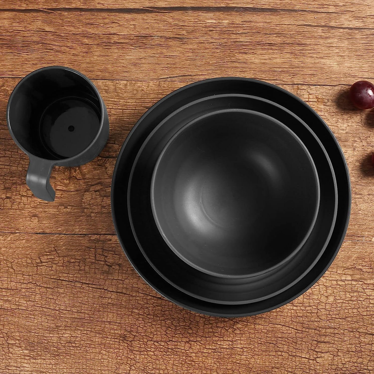 36pcs Unbreakable Dinnerware Sets for 6 People, Camping Plates and Bowls Set, Plastic Picnic Dinner Sets, Lightweight BBQ Serving Plates, Bowls,