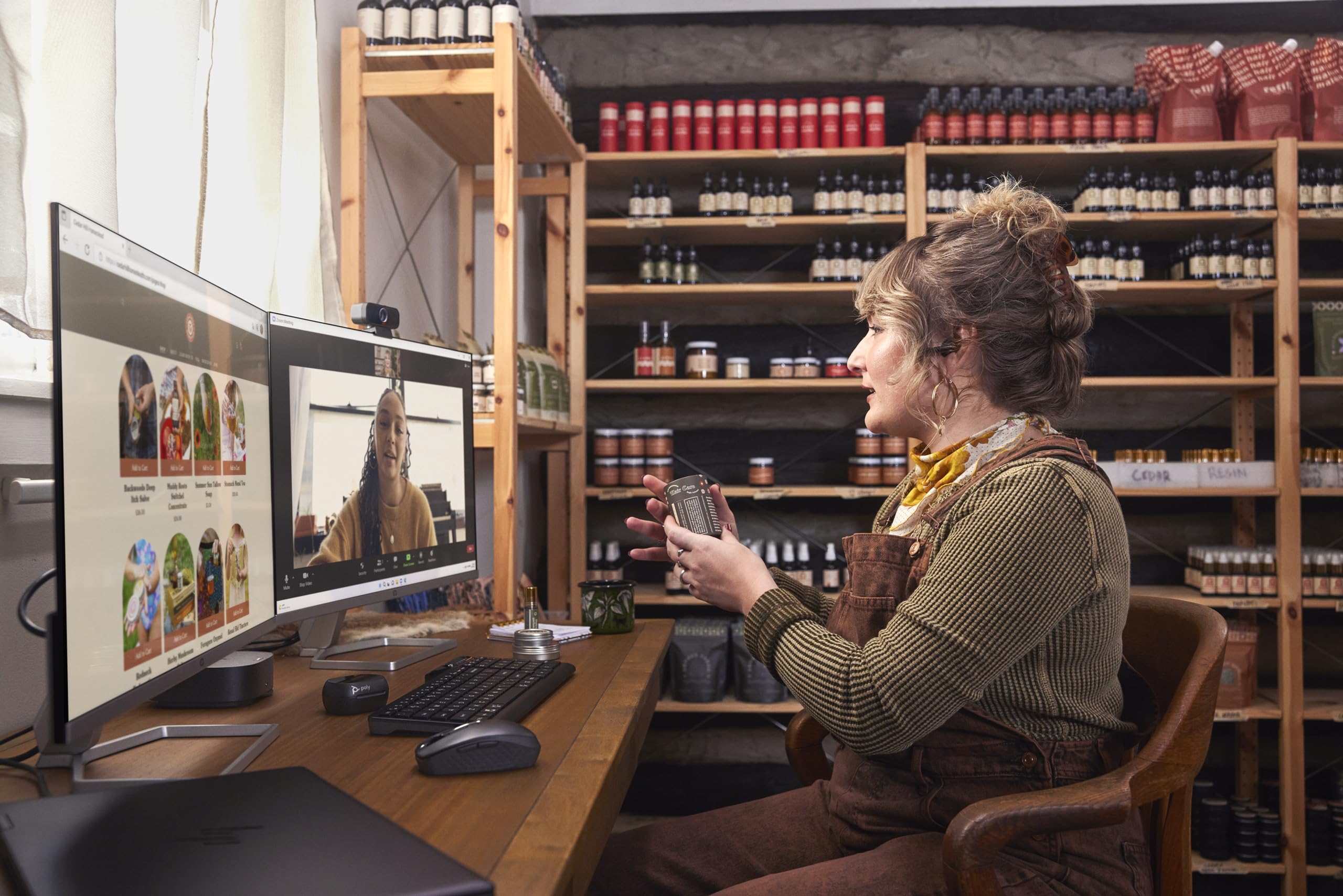 HP 460 Multi-Device Bluetooth Keyboard | Compatible with Chrome, PC or Mac | Bluetooth | Connect up to 3 Devices | Quick Switch Button | 12 Programmable Shortcut Keys | Up to 24 Months Battery | Black