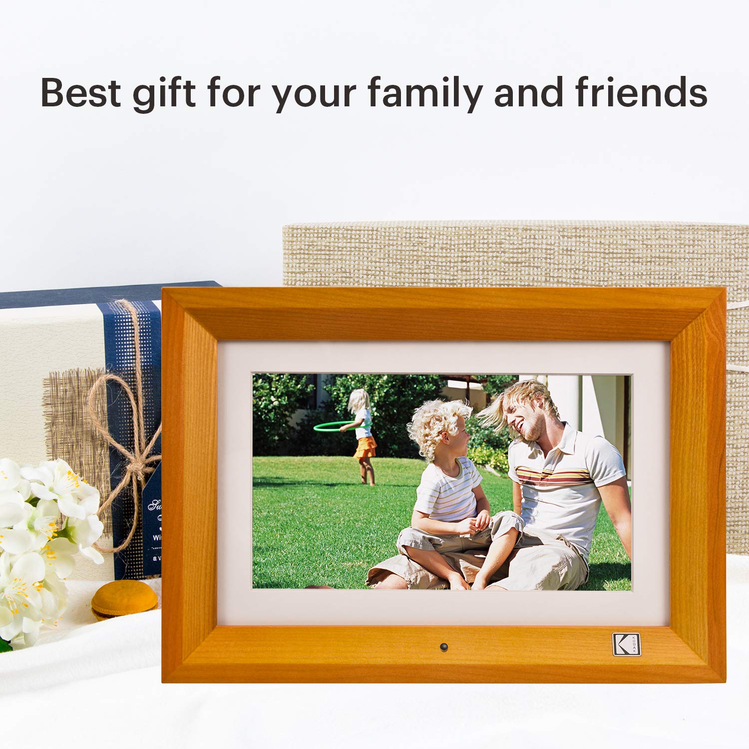 KODAK Digital Photo Frame WiFi Digital Picture Frame 10.1 Inches, FHD 1920*1200 IPS Touchscreen, Wooden Smart Electronic Frame with 32GB Memory, Easy to Share Photo, Video via APP with Your Loved Ones