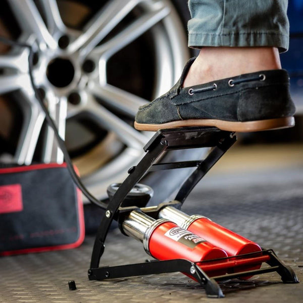 HEYNER Premium Double Barrel Foot Air Pump With Manometer 10 Bar 140PSI Pedalmax? 225000