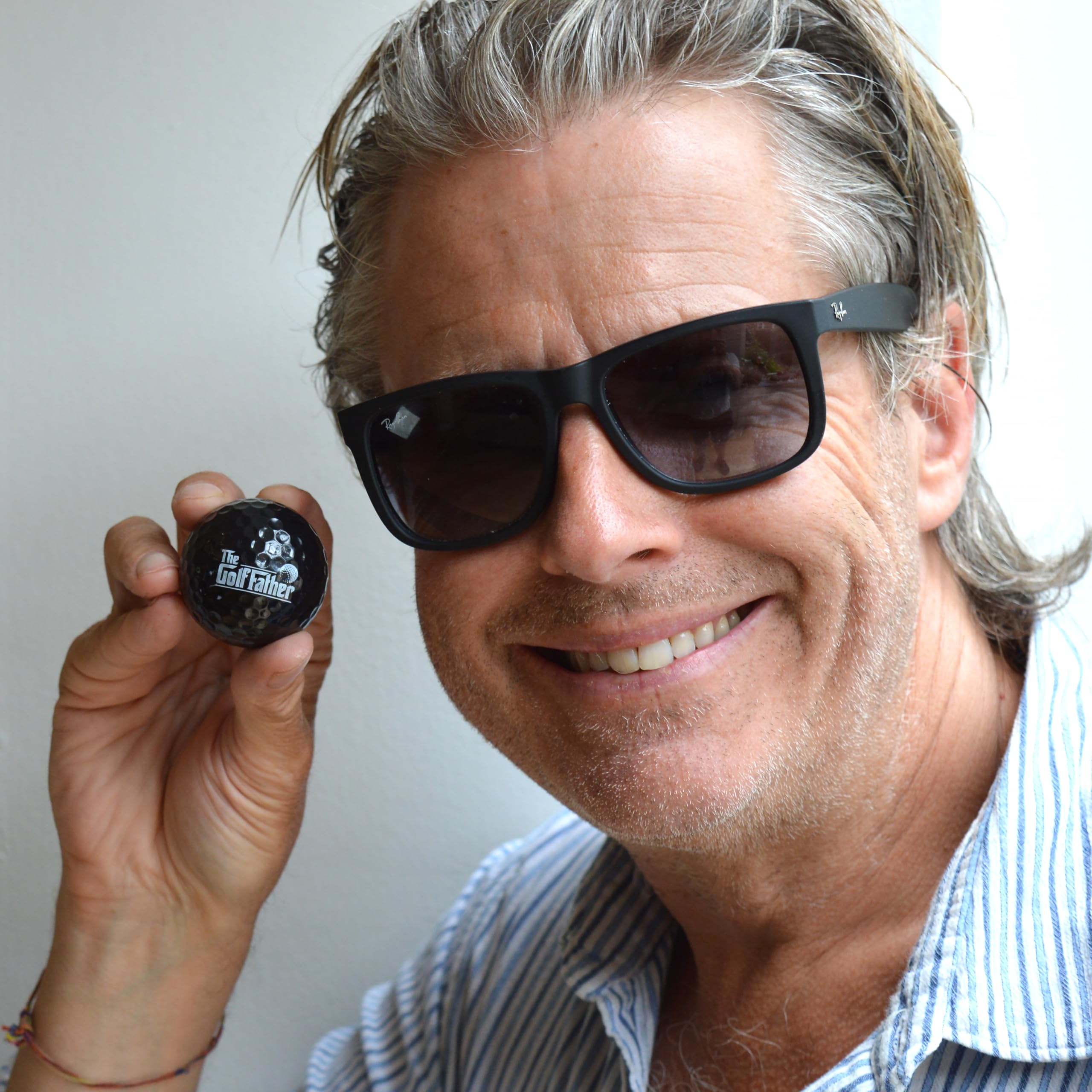 On Par Dad & Grandad Golf Balls Gift Pack - Includes Golf Tees, Ball Marker - Gag, Novelty Present - World's Best Dad, Golf Gifts for Men