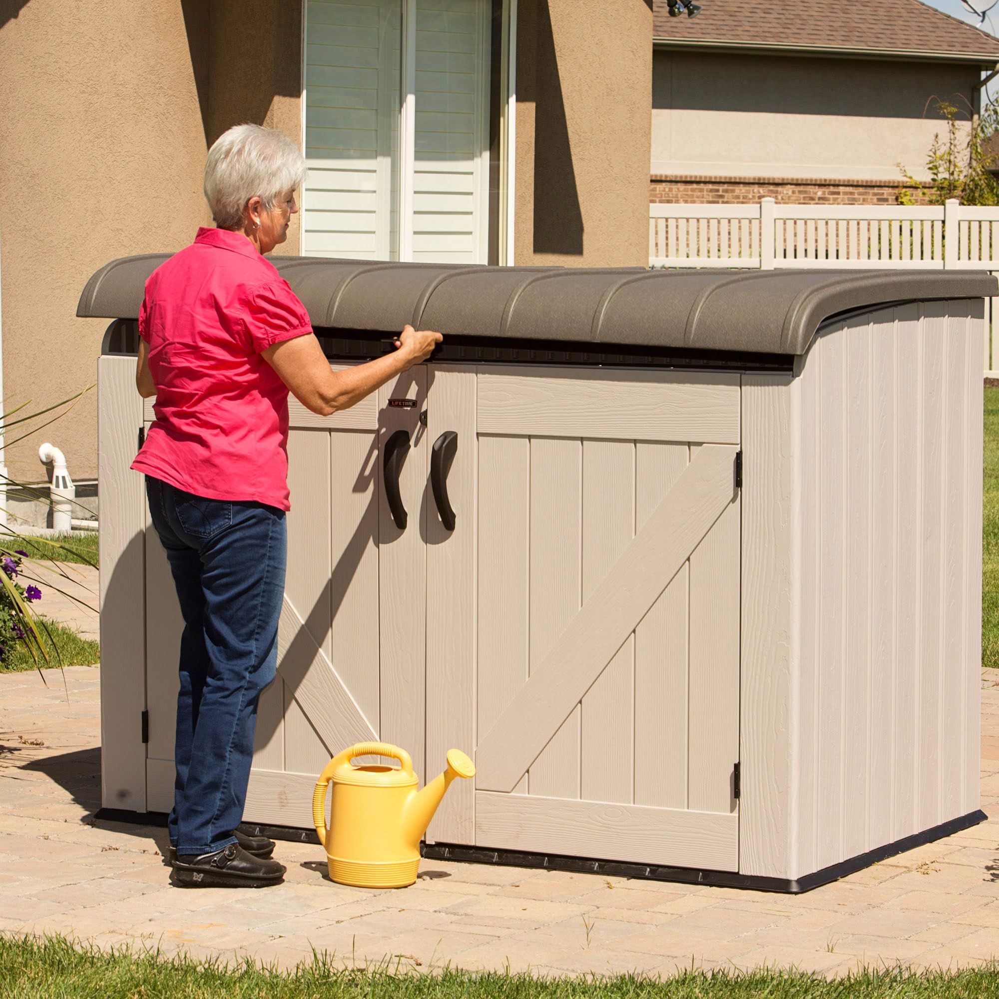 LIFETIME Plastic Wood Grain Textured Storage Box Desert Sand/Grey, 151x72x69 cm