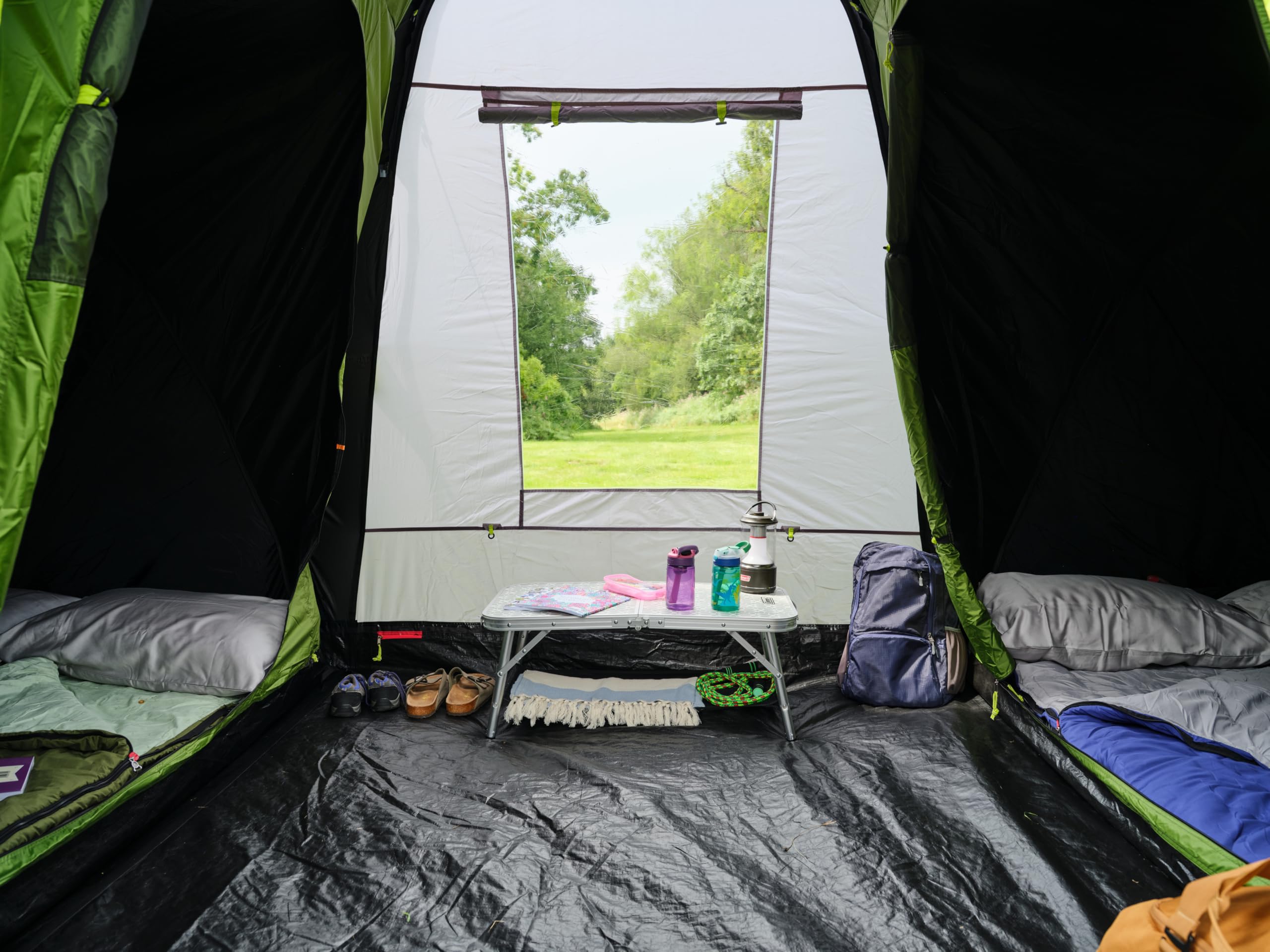 Coleman Spruce Falls 4 Tent | 4 Man Vis-a-Vis Family Tent with 2 opposite XXL size Bedrooms and Living area | 4 Person Camping Tent | 3000mm Waterproof | Sewn-in Groundsheet