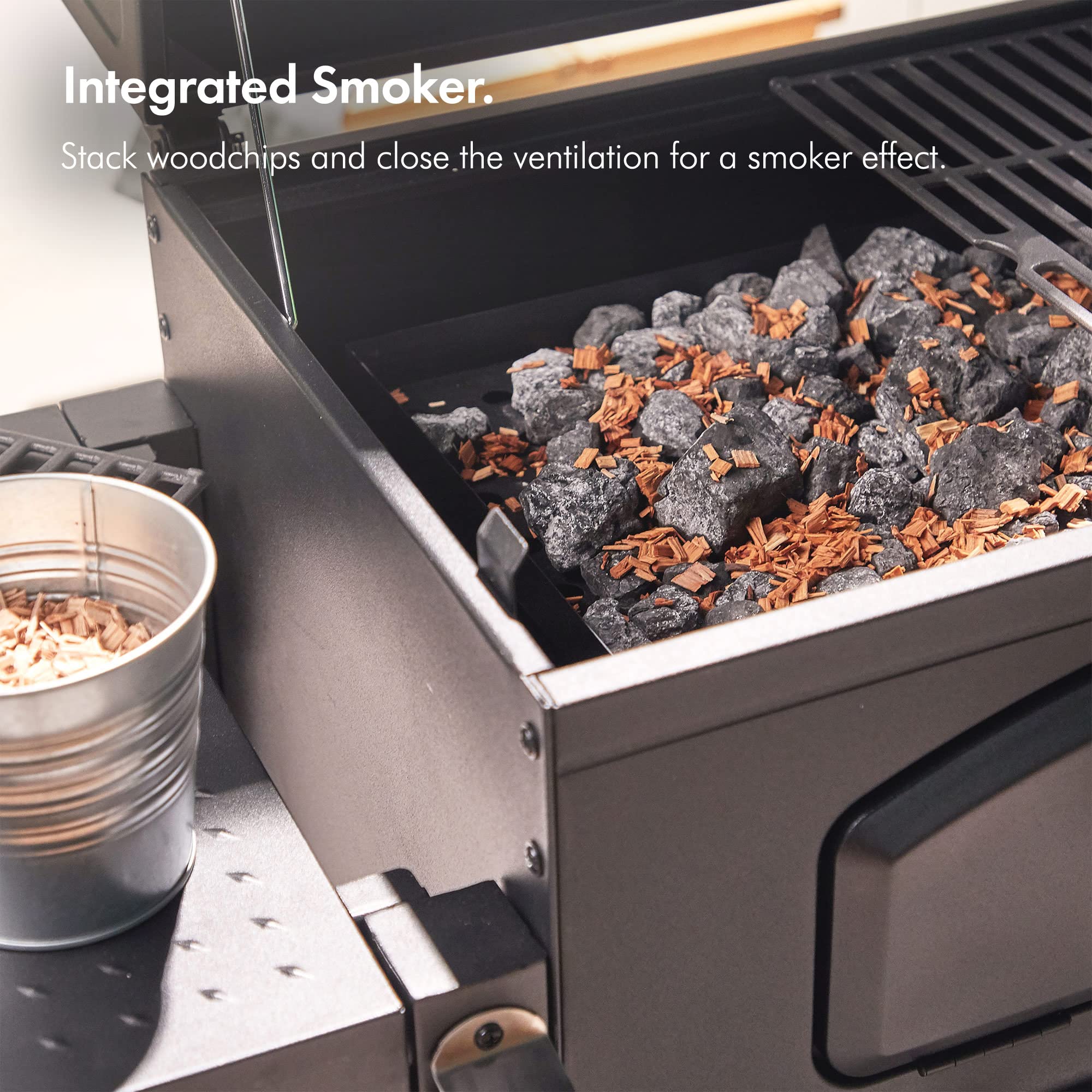 VonHaus Charcoal BBQ – XL Portable Barbecue with Warming Rack, Fold Down Shelves, Temperature Gauge, Wheels, Cooking Grill, Air Vents – 2 in 1 Barbeque and Smoker – Grill Meat, Fish & Vegetables