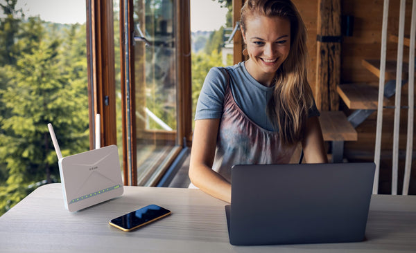 D-Link DWR-932 4G/3G LTE Unlocked Wireless N300 Mobile Broadband Router - Wi-Fi Portable Hotspot, Black