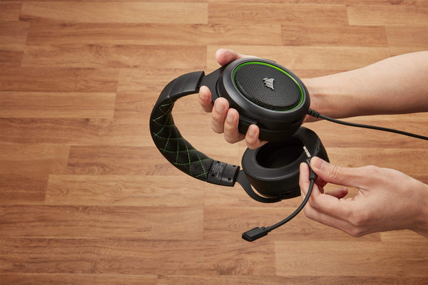 CORSAIR HS55 SURROUND Lightweight Multiplatform Wired Gaming Headset – Dolby 7.1 Surround Sound – iCUE Compatible – PC, Mac, PS5, PS4, Xbox, Nintendo Switch, Mobile – Carbon