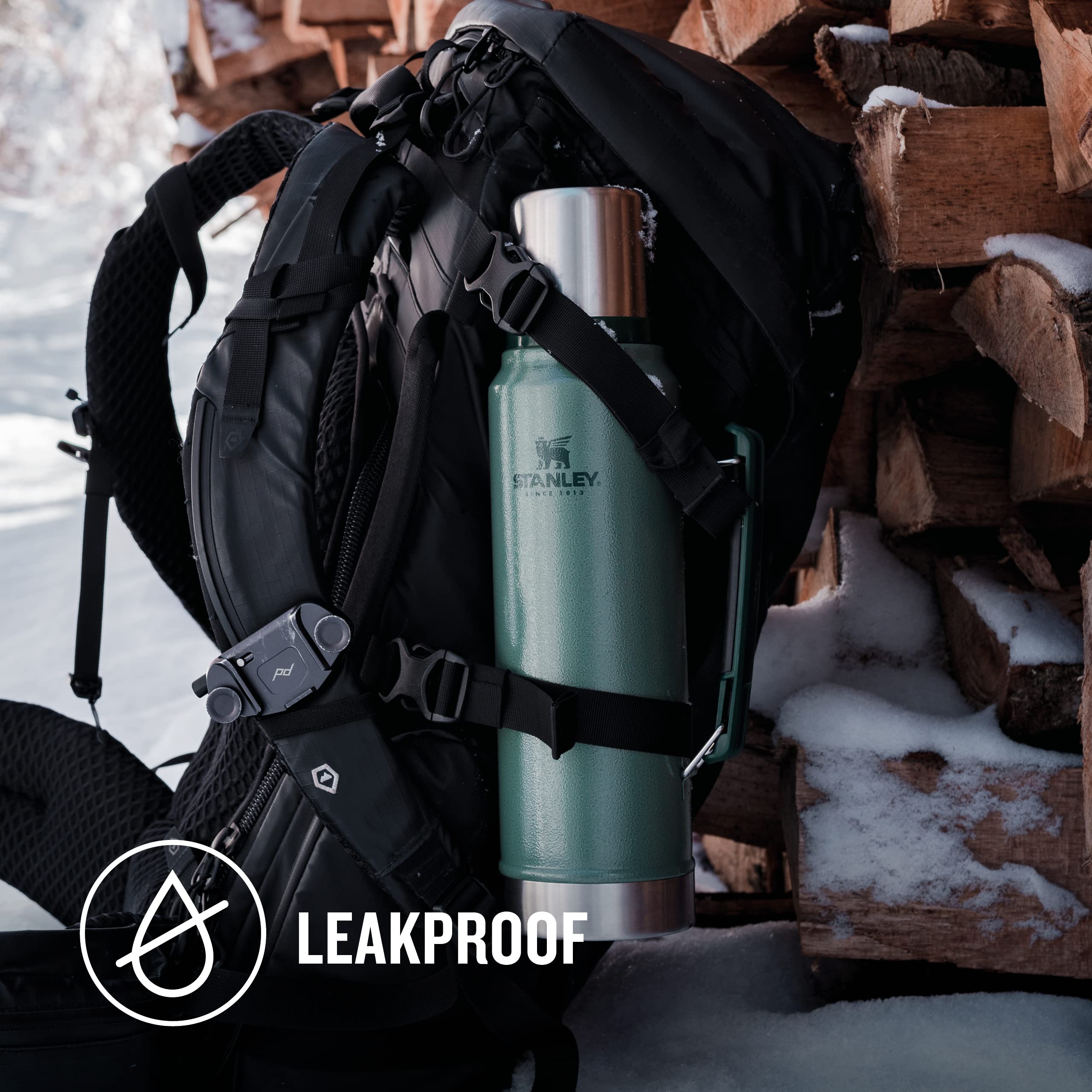 Stanley Classic Legendary Thermal Flask 1L - Keeps Hot Or Cold For 24 Hours - BPA-Free Insulated Bottle - Stainless Steel Coffee Flask - Leakproof - Dishwasher Safe - Hammertone Green