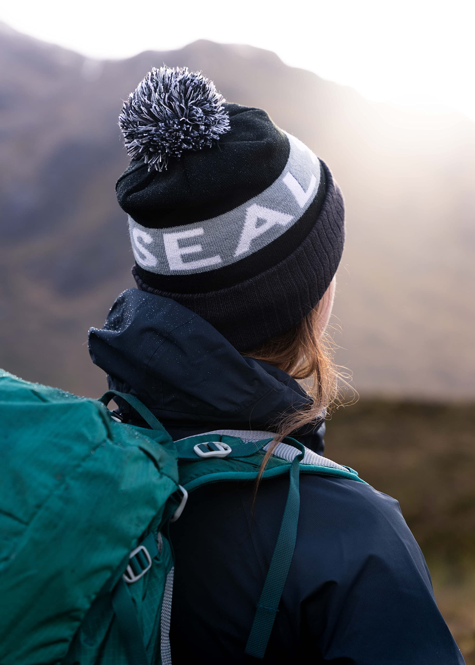 SEALSKINZ | Foulden | Water Repellent Cold Weather Unisex Bobble Beanie Hat | Lightweight & Breathable
