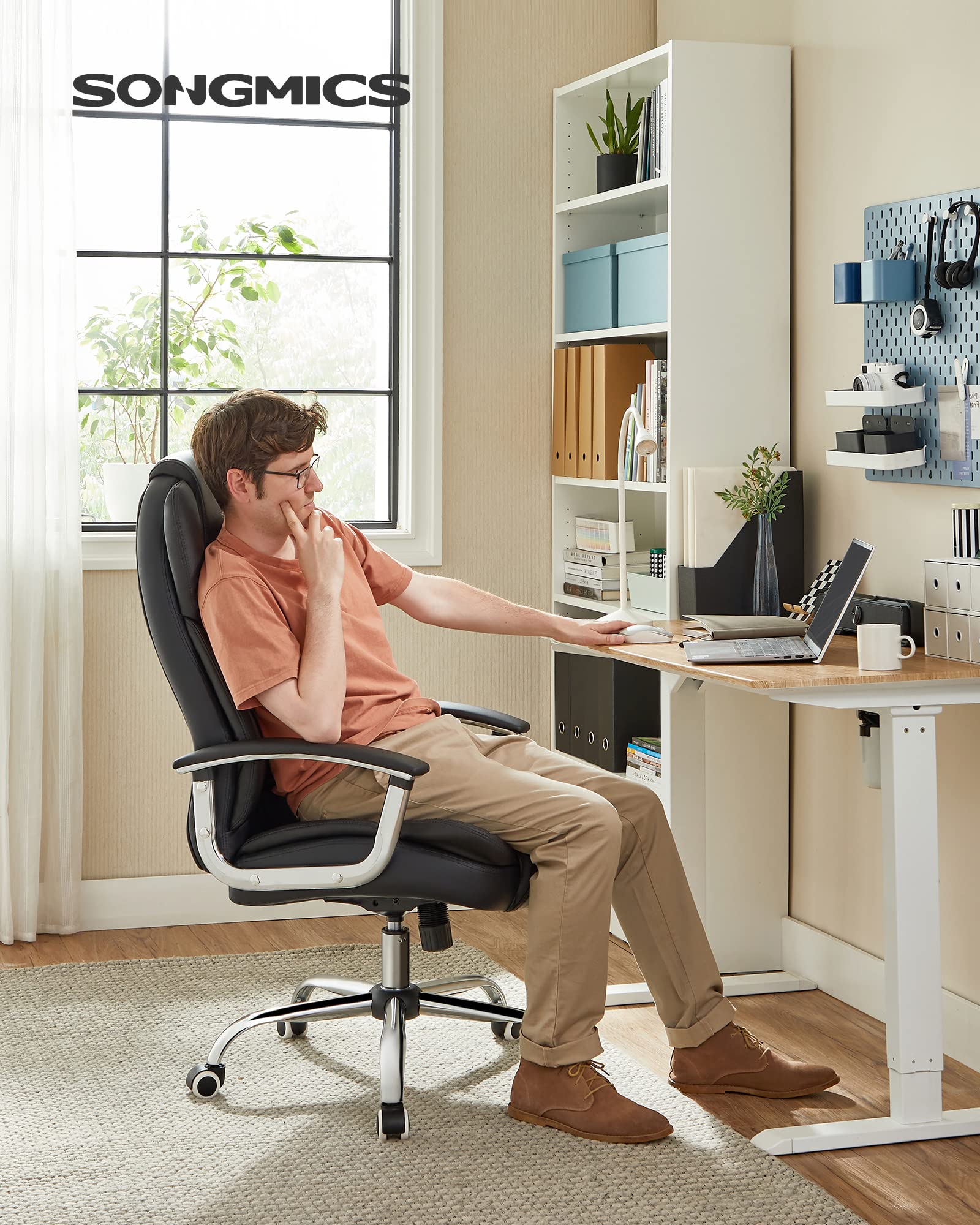 SONGMICS Office Chair, Desk Chair, Gaming Chair with Armrests, Swivel Computer Chair, Executive Office Chair, Adjustable Height, Tilt Function, Home Office, Study, Ink Black OBG57BUKV1