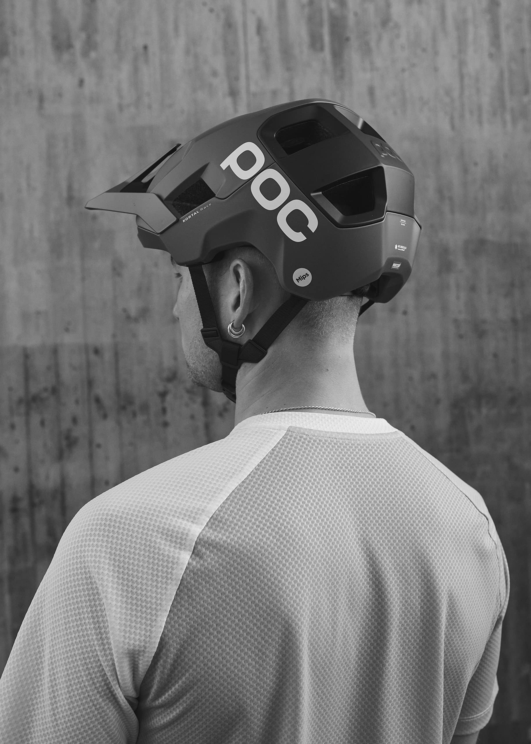 POC Kortal Race MIPS - Advanced trail, enduro and all-mountain bike helmet with a highly efficient ventilation design