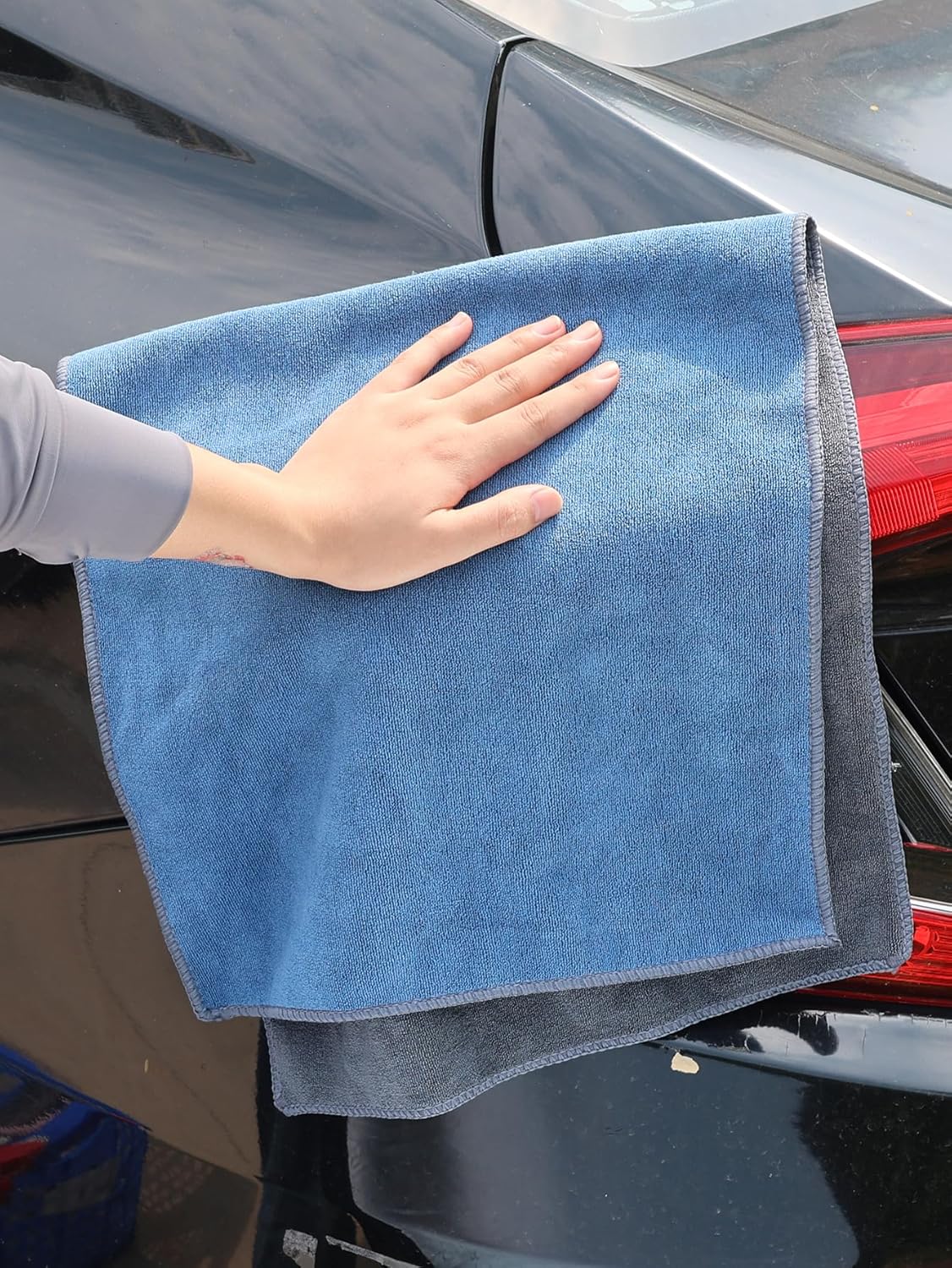 Multi-Purpose Microfiber Cloth | Absorbent Car & Home Cleaner with Quick-Dry Technology – Perfect for Glass & Surfaces