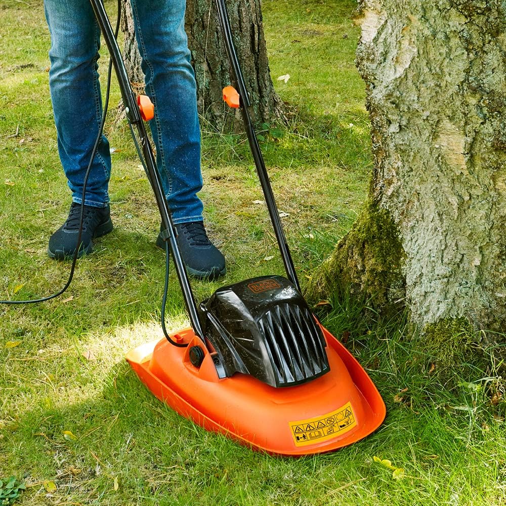 BLACK+DECKER Electric Hover Mower with 30cm Deck, 1200W, Corded, Compact, Lightweight, BEMWH551-GB