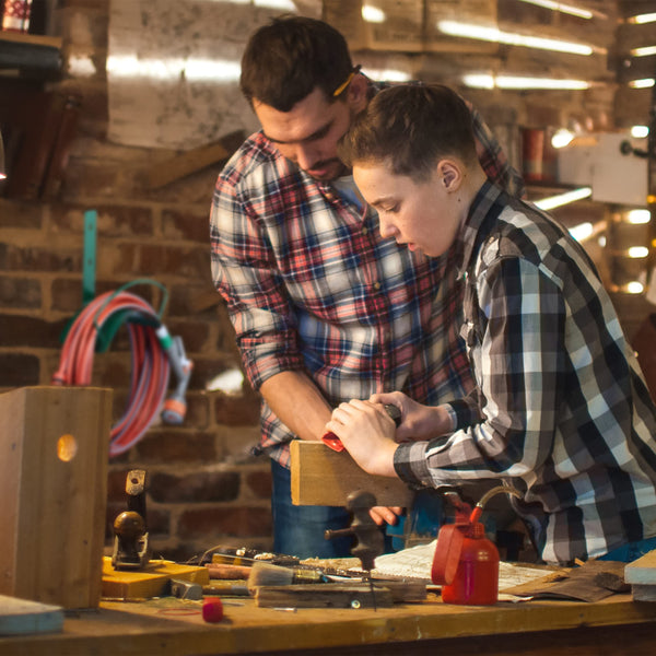 Relaxdays Wall Hose Holder, Metal, Wall Holder for 5/8 Inch (15 mm) Hoses, for 60 m Garden Hoses, Hose Hook, Green