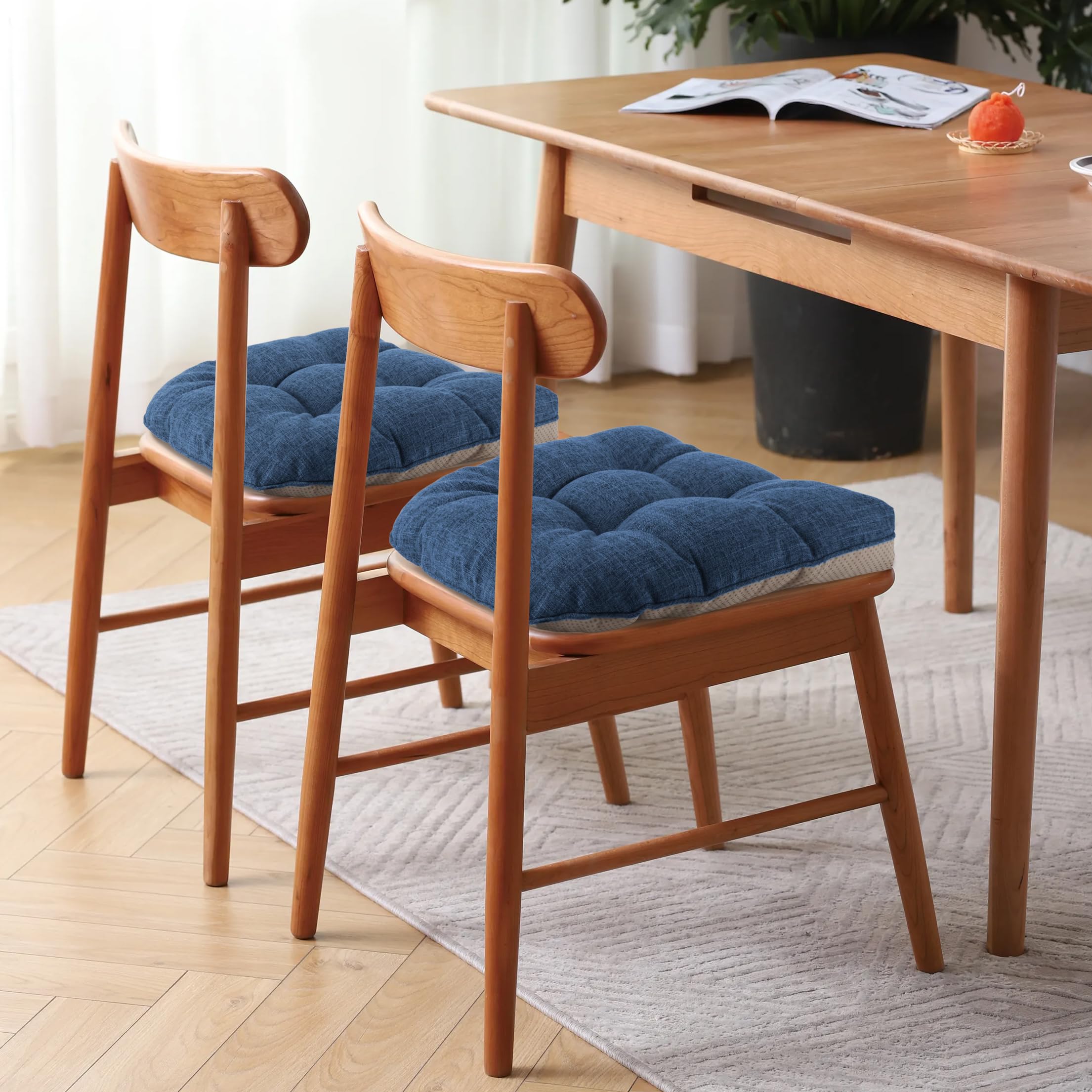 FlyGulls Non Slip Chair Cushions for Dining Chairs Set of 4 Kitchen Chair Cushions 18"x18"x3" Turfted Chair Pads Comfortable and Soft Seat Cushion