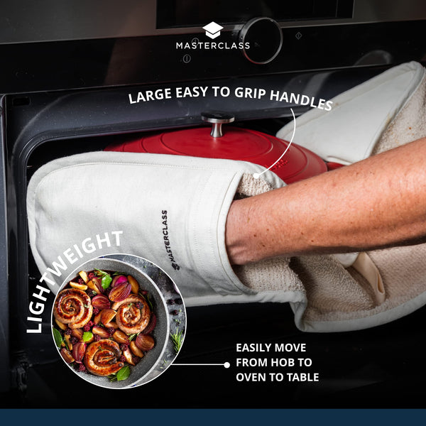 MasterClass Casserole Dish With Lid, Medium 4L/24 cm, Lightweight Cast Aluminium, Induction Hob And Oven Safe, Black