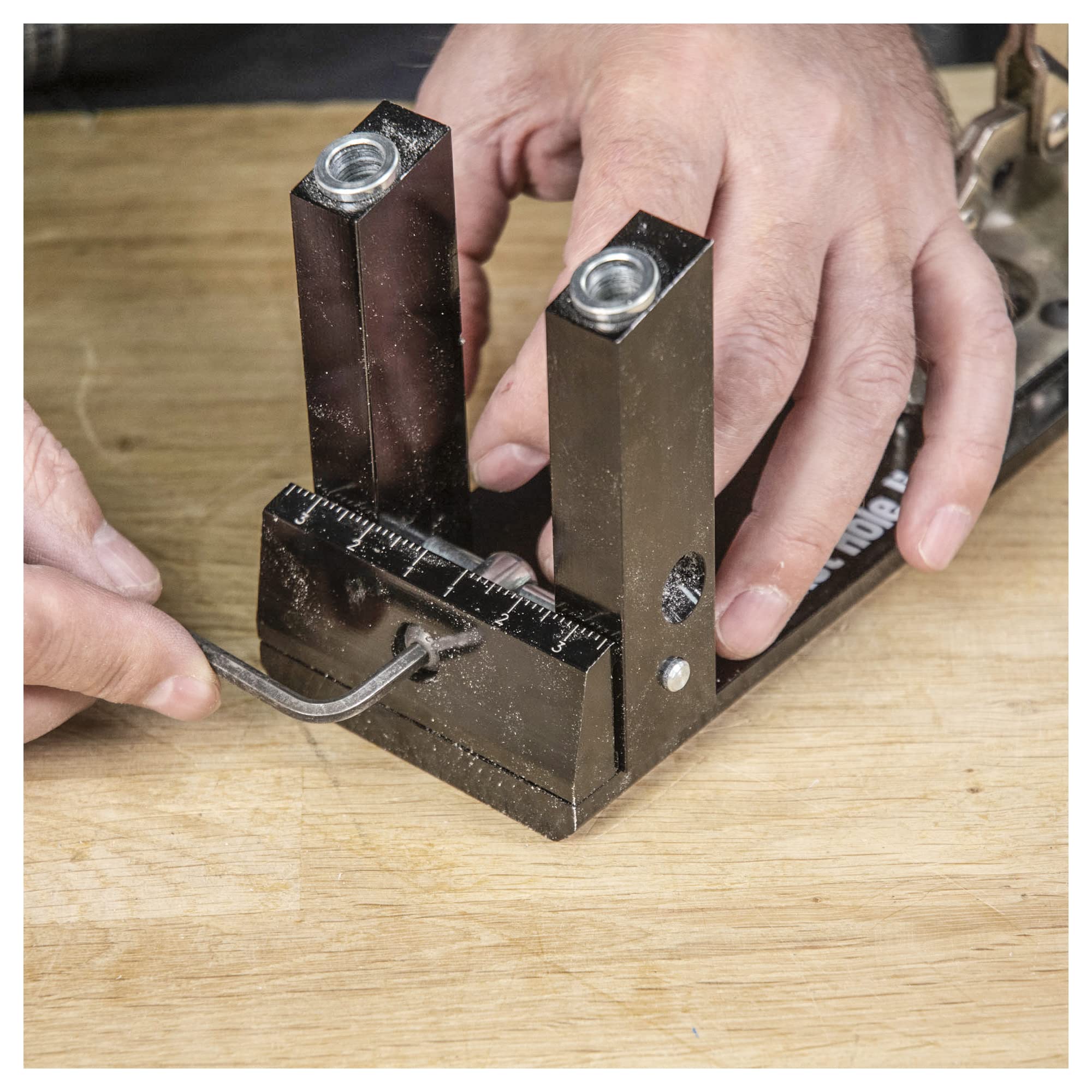 Trend Pocket Hole Jig Pro Kit with Pocket Hole Jig, Support Rods & End Stops, Face Clamp, HSS Drill Bit & Depth Collar, Square Drive Bits, 100 Screws & Storage Case, PH/JIG/AK , 12.7-38mm