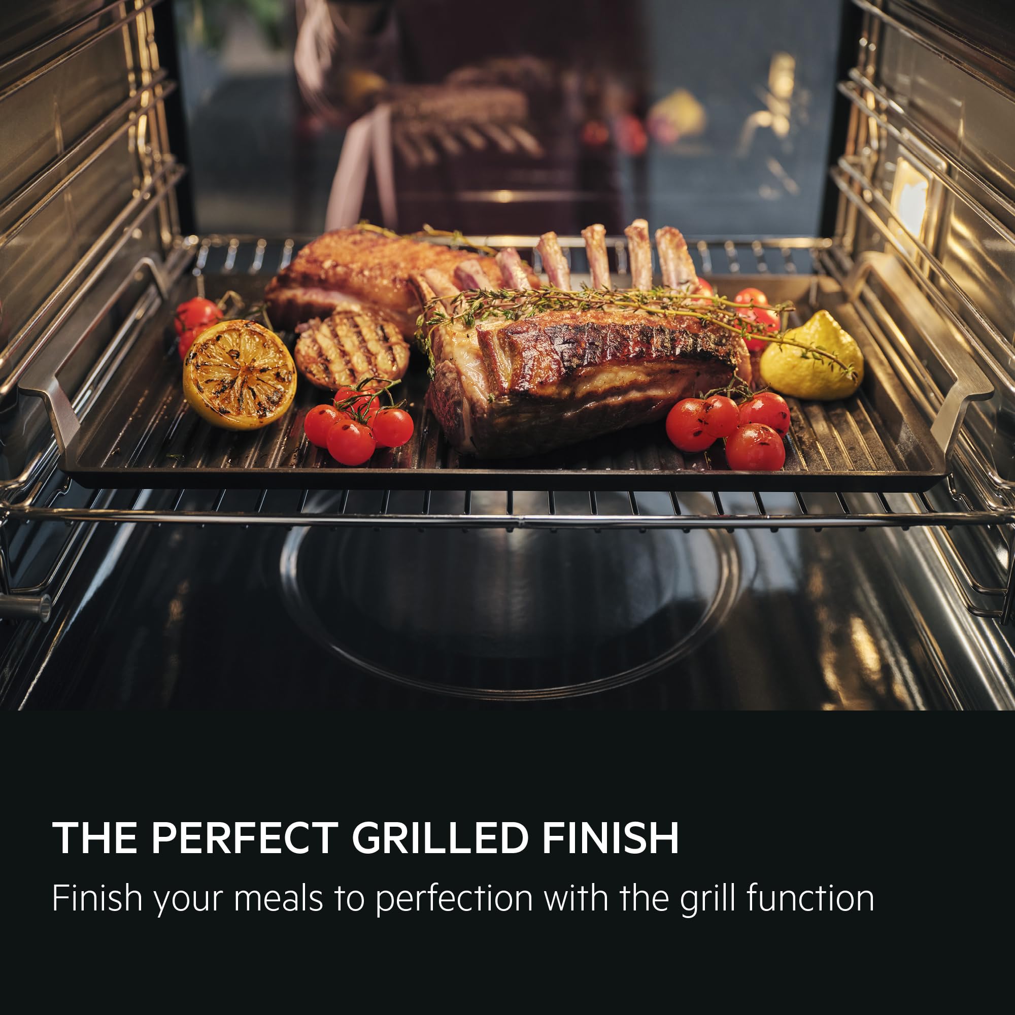 AEG 3000 Series Surroundcook Integrated Oven BEX335011B, 72L Multilevel Cooking, Turbo Grill, Defrost, Led Display, XL Baking Tray, Aqua Clean, Built-in Oven 590x560x550mm, Class A+++ Black