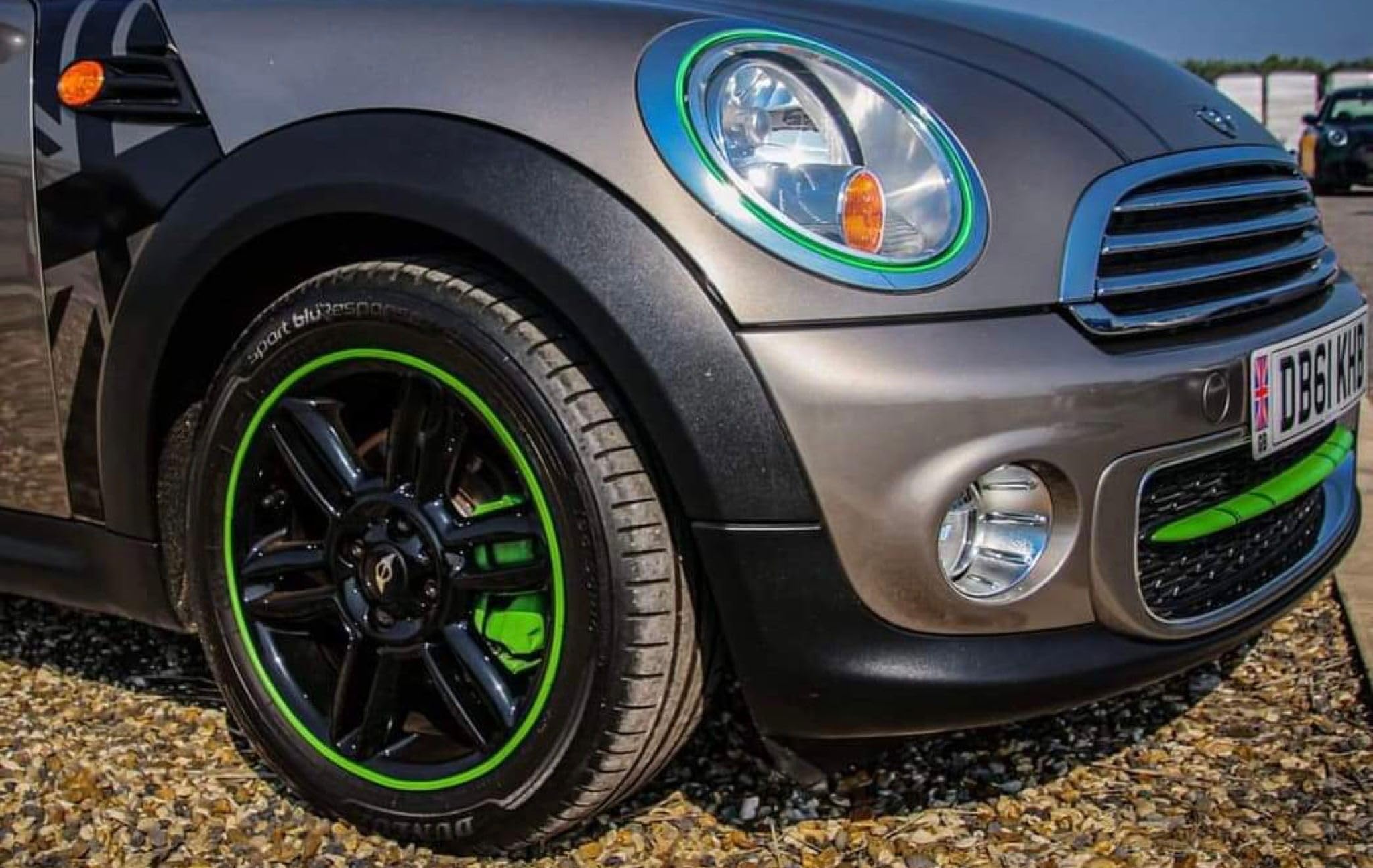 Rimblades Original Black Alloy Wheel Protectors - DIY | 9 Colours Available | Universal Fit for All Wheels | Durable Rim Guards | Car Wheel Scratch Protection | Rim Protection