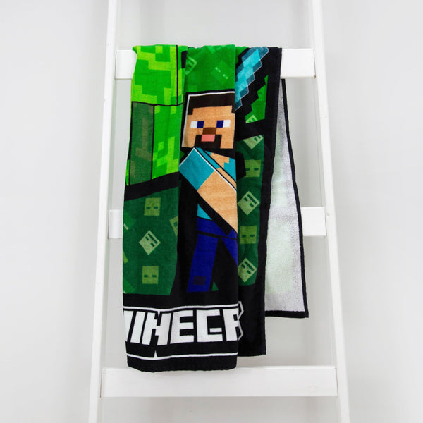 Character World Mercedes AMG Petronas Official Towel | Super Soft Feel, Formula One Design | Perfect The Home, Bath, Beach & Swimming Pool | One Size 75cm x 150cm | 100% Cotton