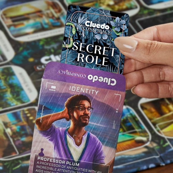 Hasbro Gaming Cluedo, Reimagined Classic for 2-6 Players, Detective Board Game for 8+ Year Old Boys and Girls