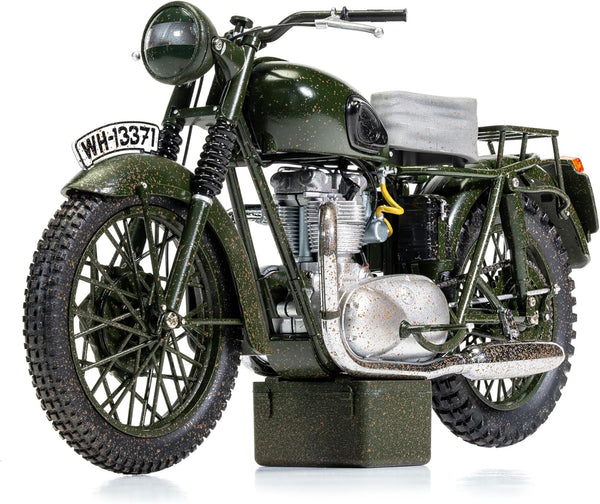 Corgi Diecast Model Cars - CC08501 The Great Escape - Triumph TR6 Trophy (Weathered) - Men, Women & Kids Souvenir Gifts from UK - Small Die Cast Toy Car Models for Boys, Gift for Motor Enthusiasts