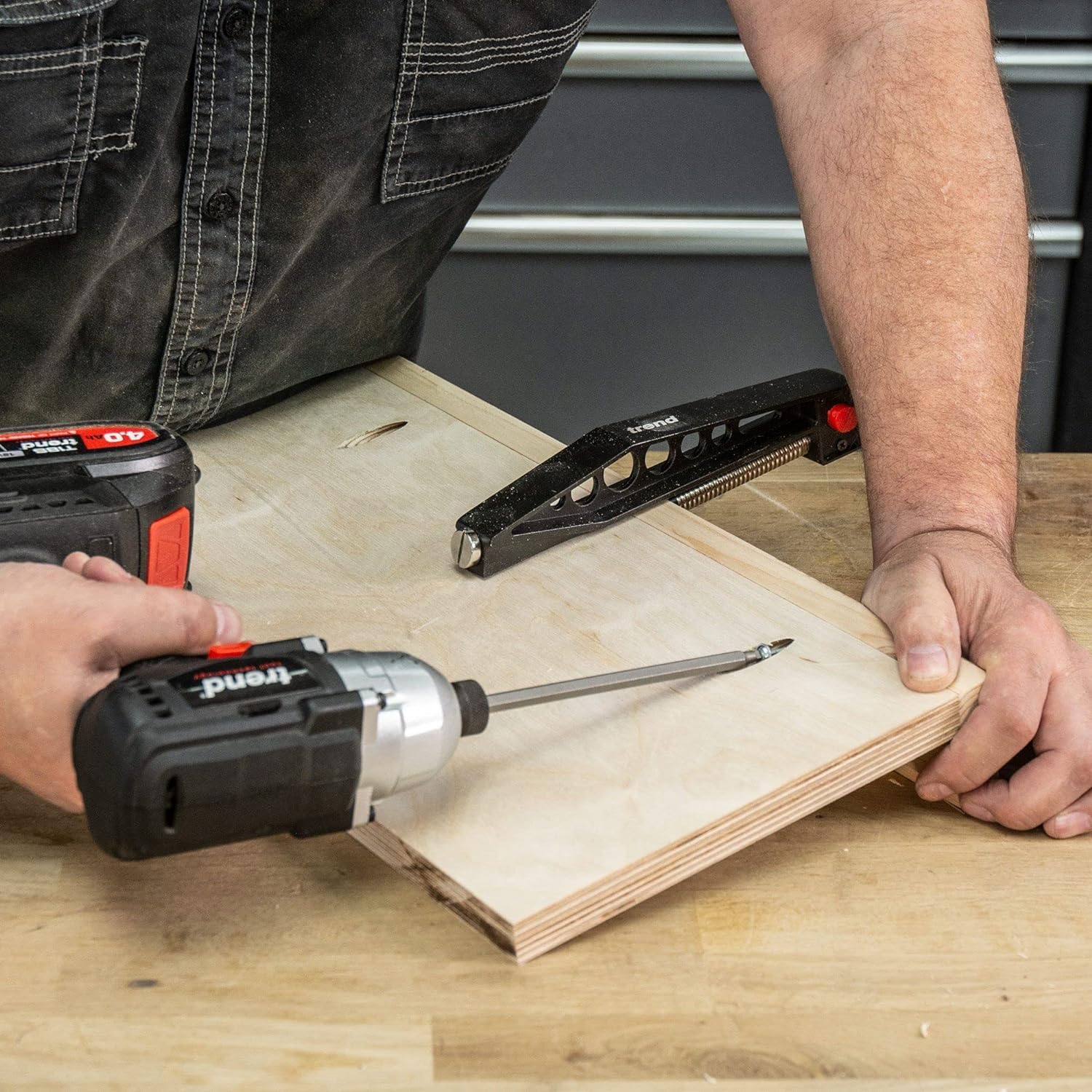 Trend Pocket Hole Jig Pro Kit with Pocket Hole Jig, Support Rods & End Stops, Face Clamp, HSS Drill Bit & Depth Collar, Square Drive Bits, 100 Screws & Storage Case, PH/JIG/AK , 12.7-38mm