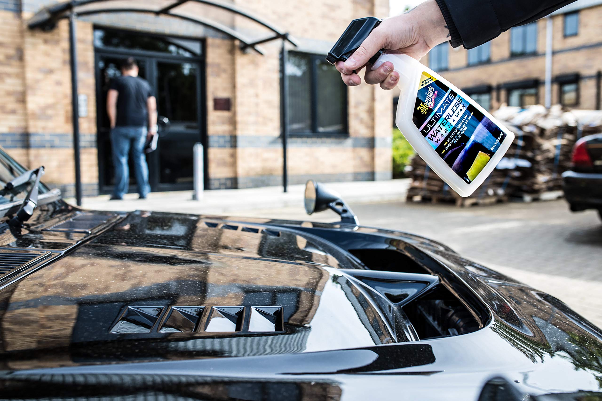 Meguiar's DELKITV2 Deluxe Car Care Kit V2 including Hybrid Ceramic Spray Wax