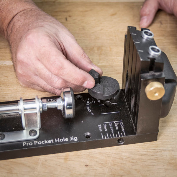 Trend Pocket Hole Jig Pro Kit with Pocket Hole Jig, Support Rods & End Stops, Face Clamp, HSS Drill Bit & Depth Collar, Square Drive Bits, 100 Screws & Storage Case, PH/JIG/AK , 12.7-38mm