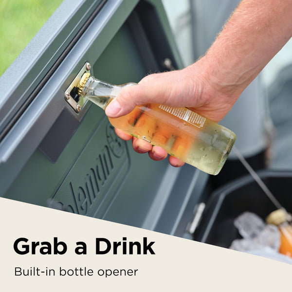 Coleman Convoy Heavy-Duty Insulated Hard Cooler with handles| large capacity| Keeps Ice for up to 5 Days| Full foam insulation| Large Durable Portable Cool Ice Box for Rugged Outdoor Use & Jobsites