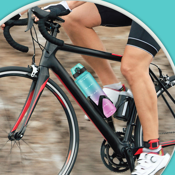 OLDLEY 1L/32oz Sports Water Bottle, 1000ml Motivational Drinks Bottle with Time Markings Leak Proof Drink & Lock Cover & No Straw, BPA Free for Adults Women Men Gym School Cycling Running Hiking